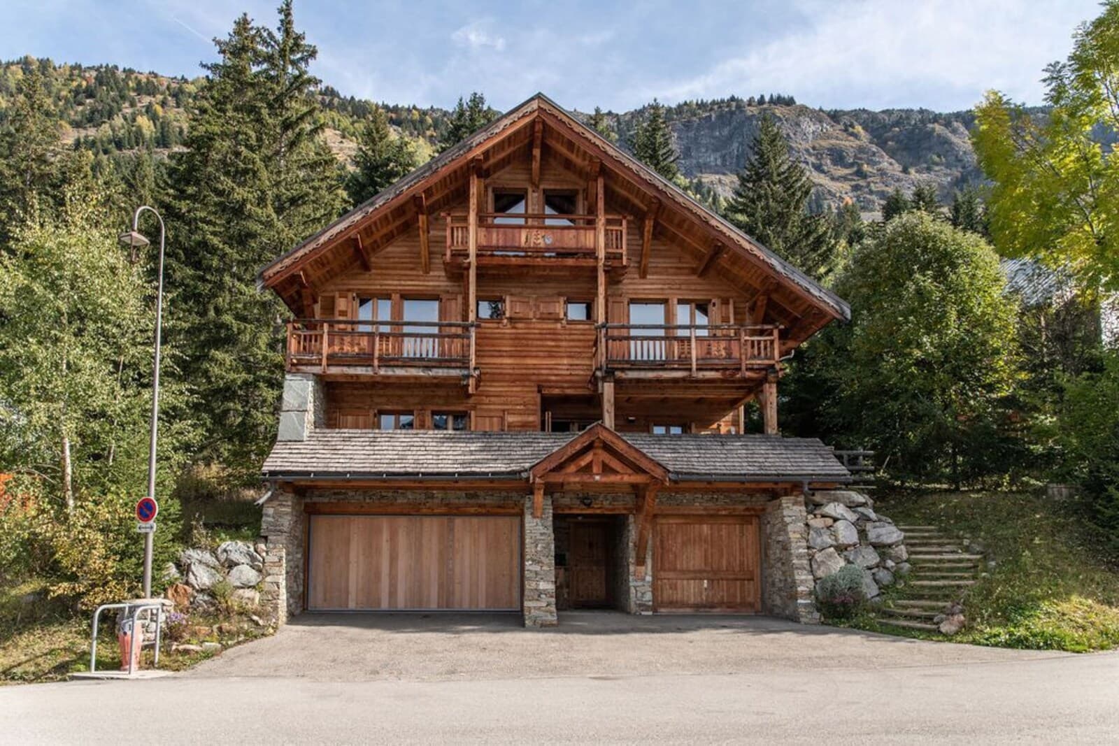 Arriving at the private chalet in Oz