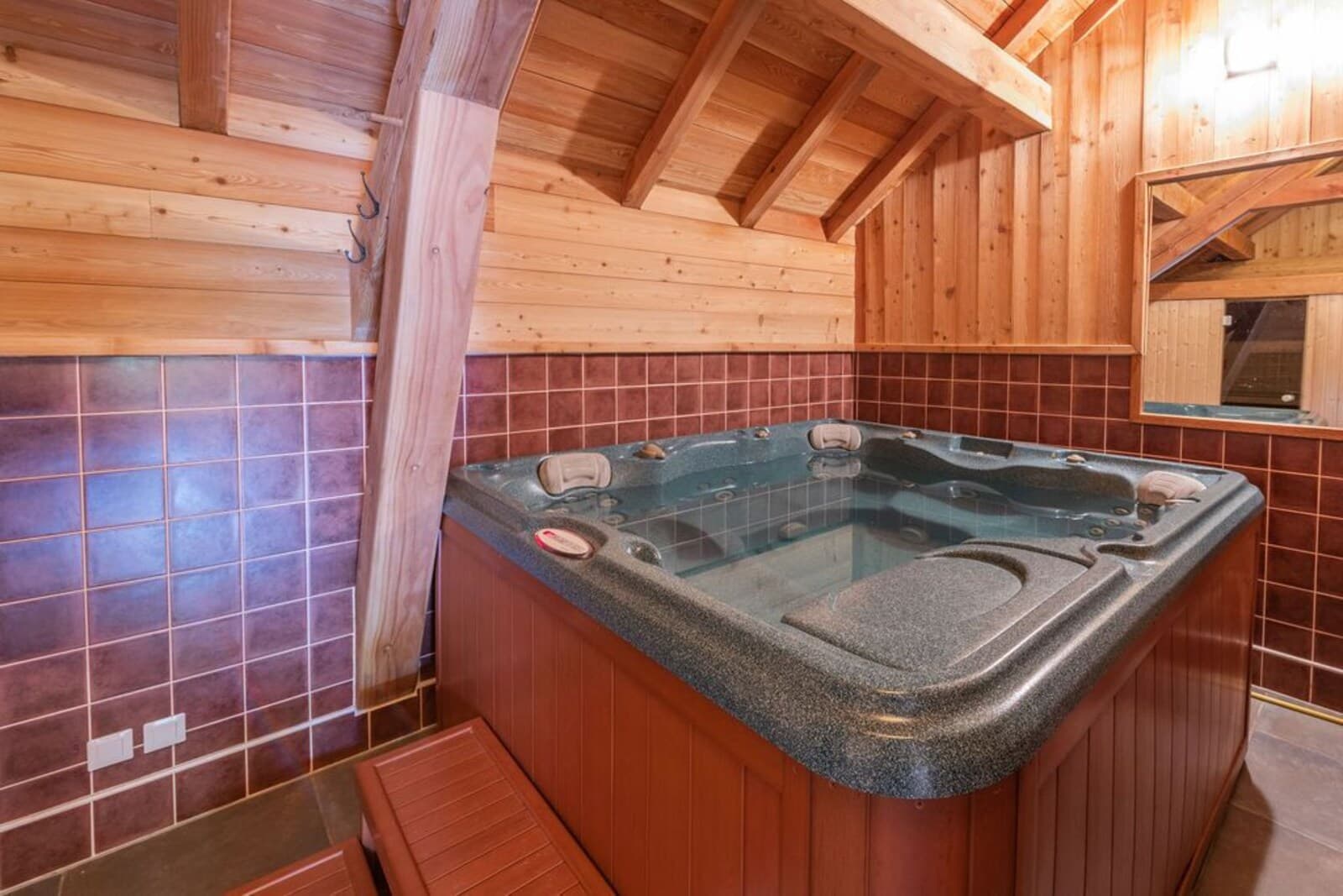 Hot tub · after-ride recovery